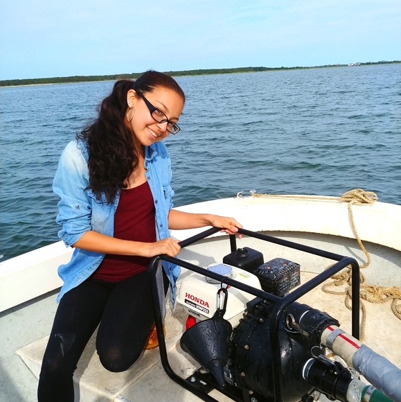 Meet your Posher, Sandra - Picture 1 of 5